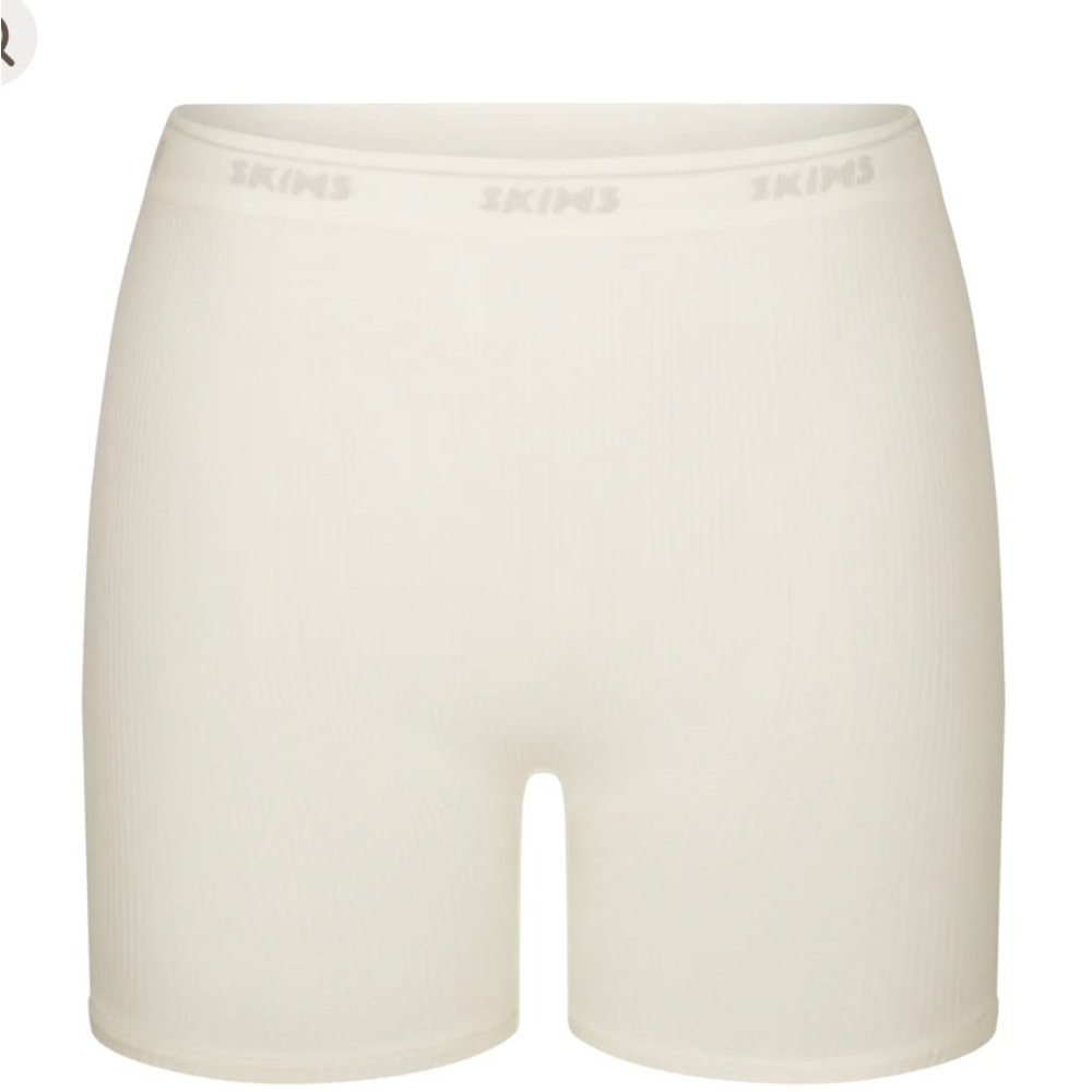 NWT Skims Logo Boxer